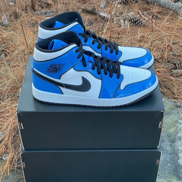JORDAN 1 MID SIGNAL BLUE - Picture 3 of 7